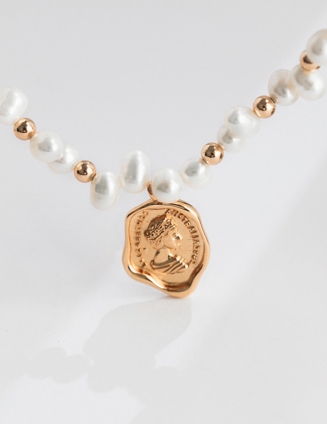 Queen Natural Pearl Necklace | S925 Silver Vintage Gold Wax Seal Pendant