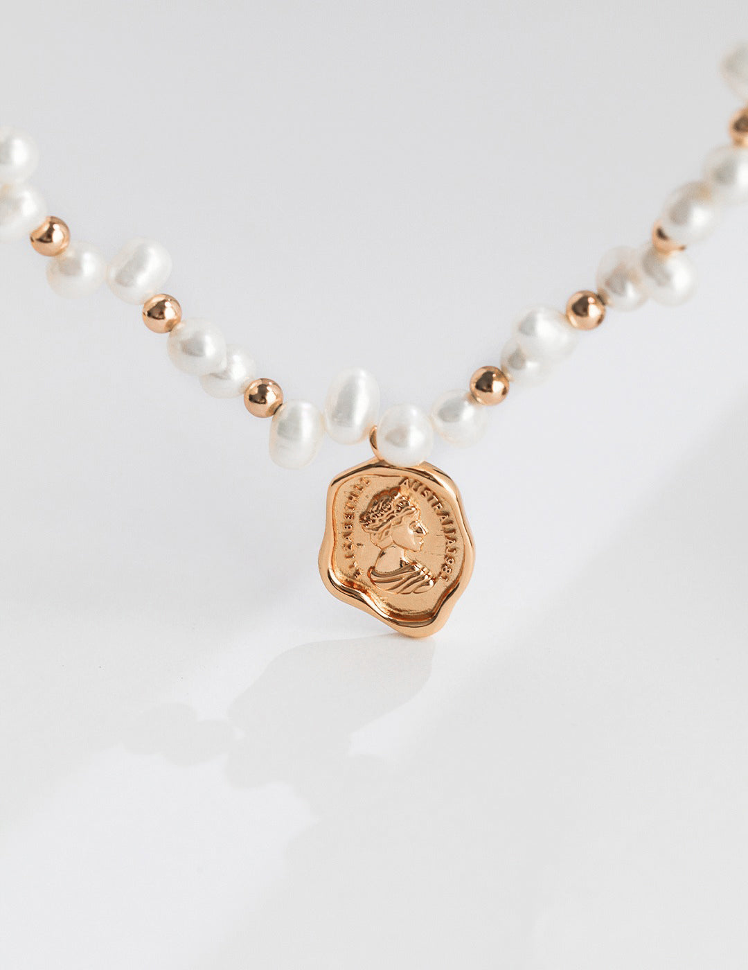 Queen Natural Pearl Necklace | S925 Silver Vintage Gold Wax Seal Pendant
