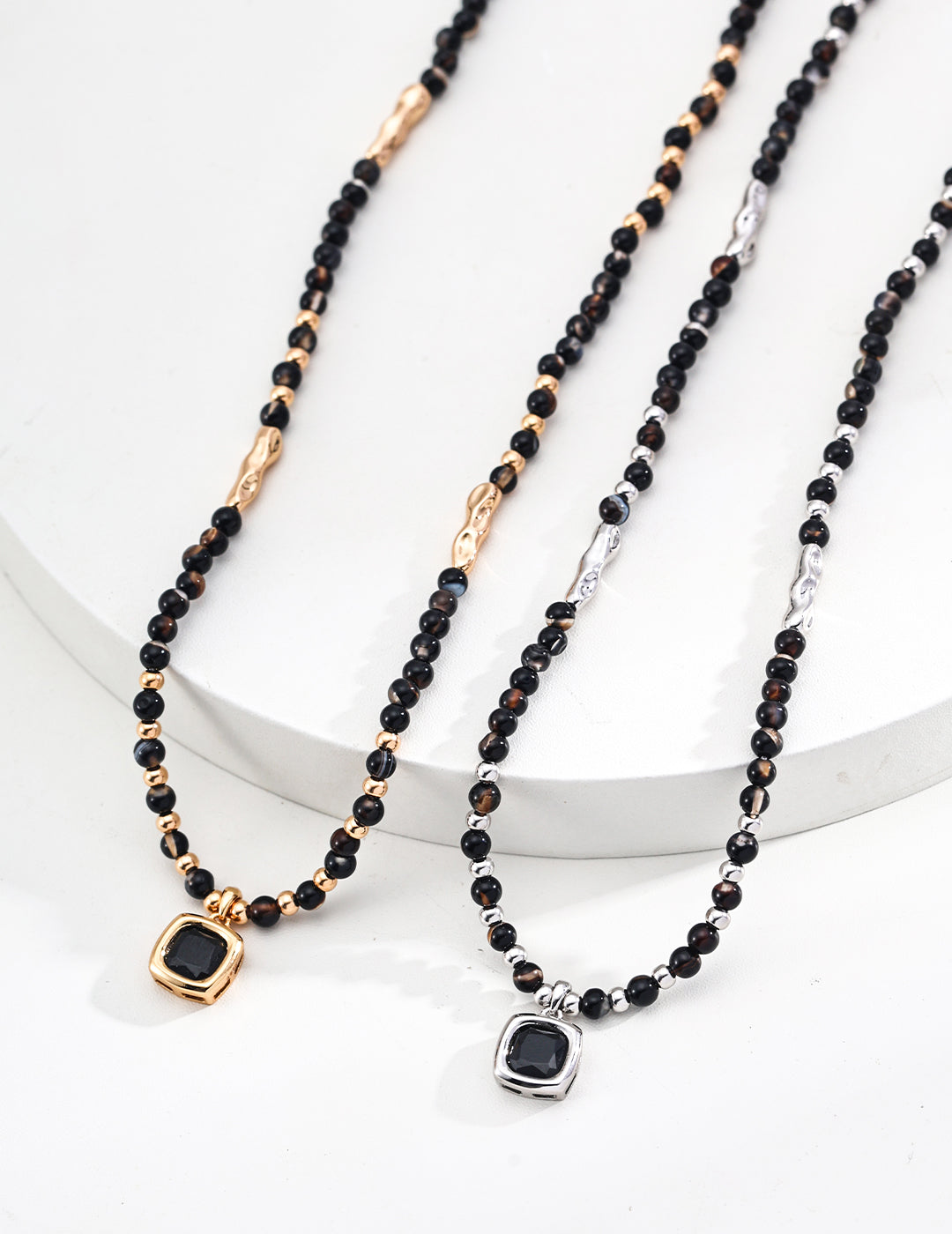 【First Quarter Moon】Anti-Algorithm Necklace | S925 Silver Black Agate