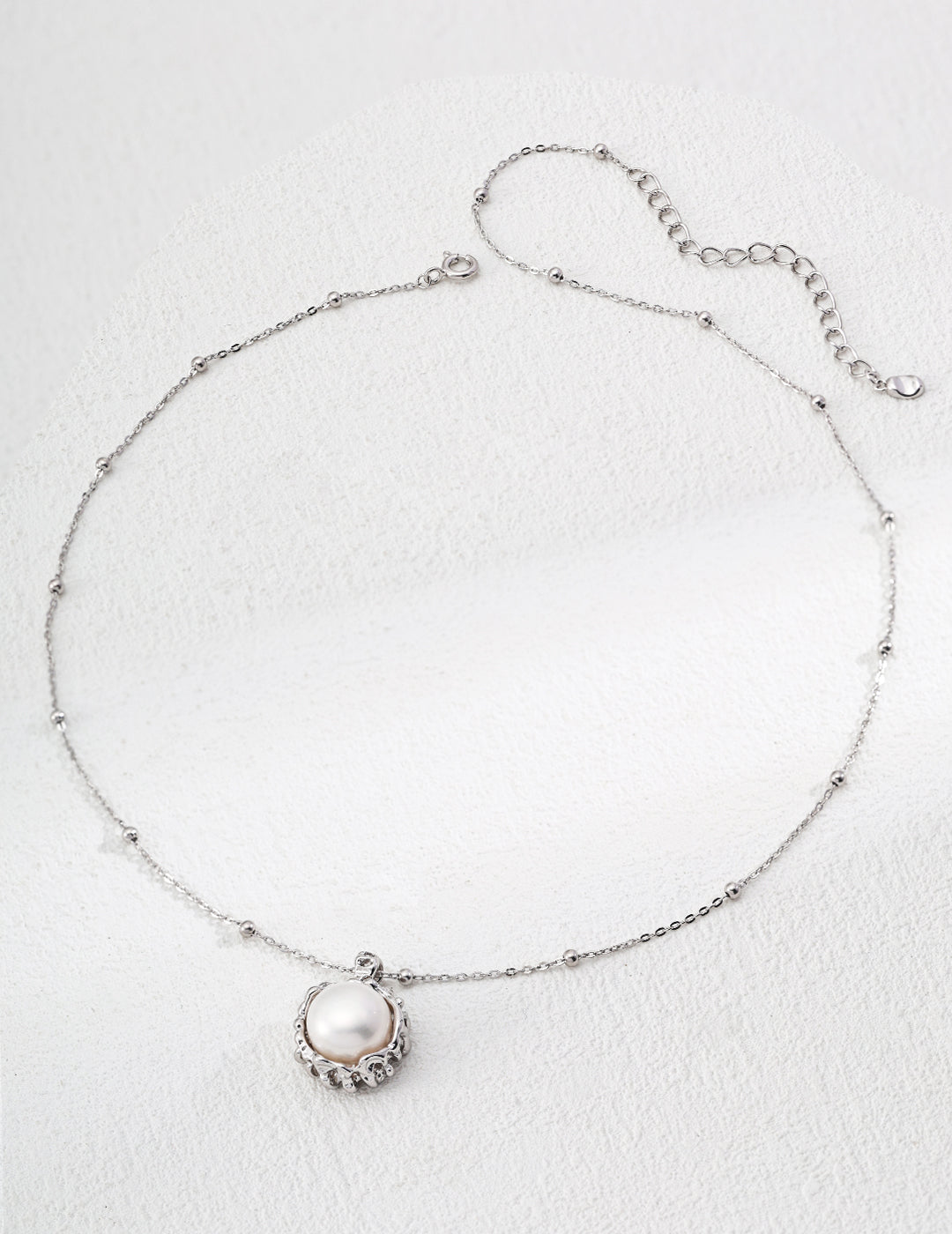 Full Moon Harmony Necklace|S925 Silver Moon Phase Jewelry in Vintage Gold