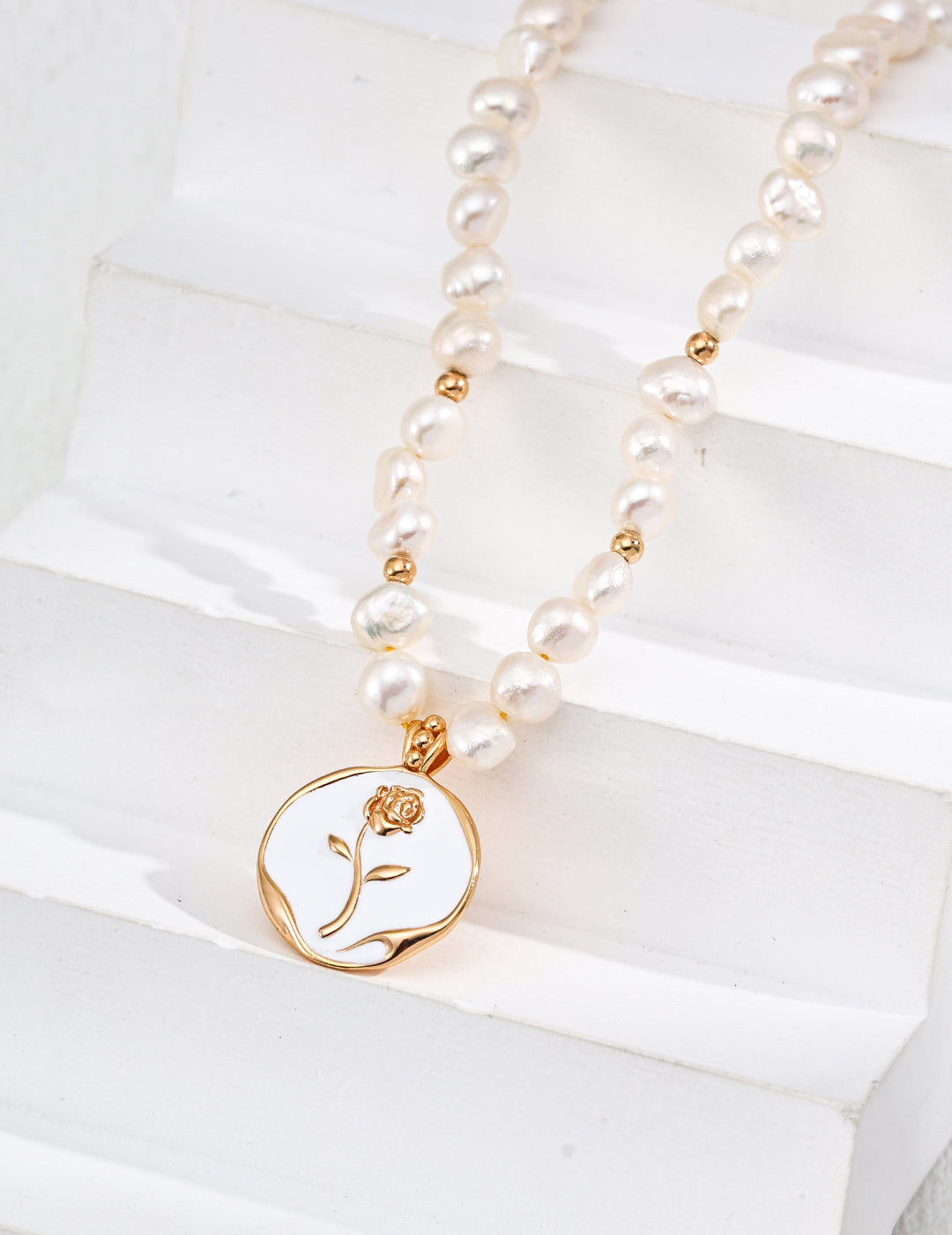 Romantic Pearl & Rose Pendant Necklace