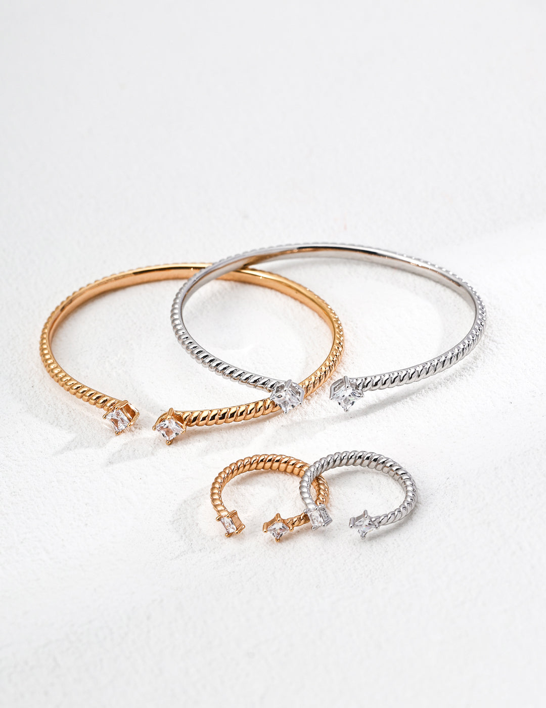 【New Moon Jewelry】“2048 Aesthetic Shield” Bracelet