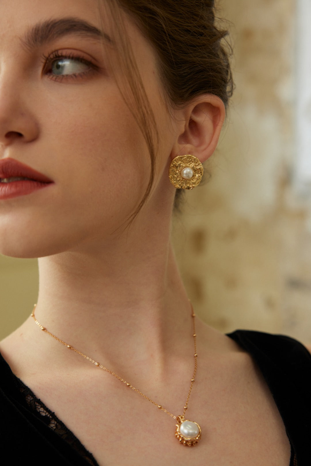 Full Moon Harmony Necklace|S925 Silver Moon Phase Jewelry in Vintage Gold