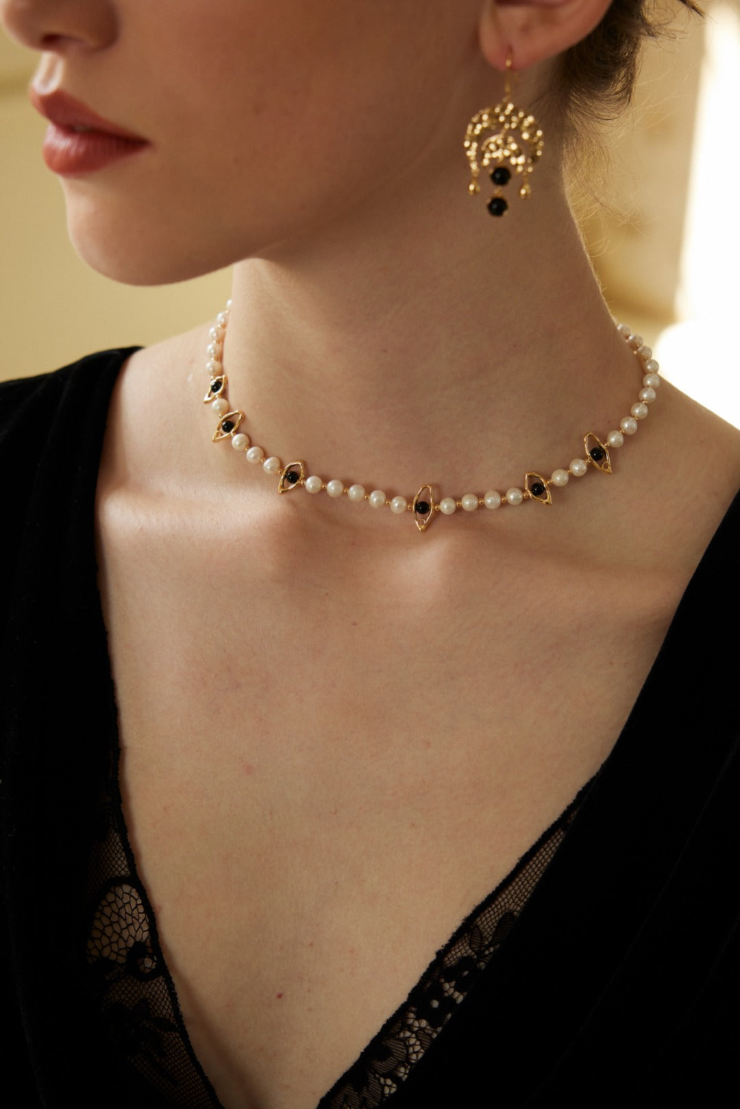 Exotic Eyes Necklace | S925 Silver Black Agate Pearl