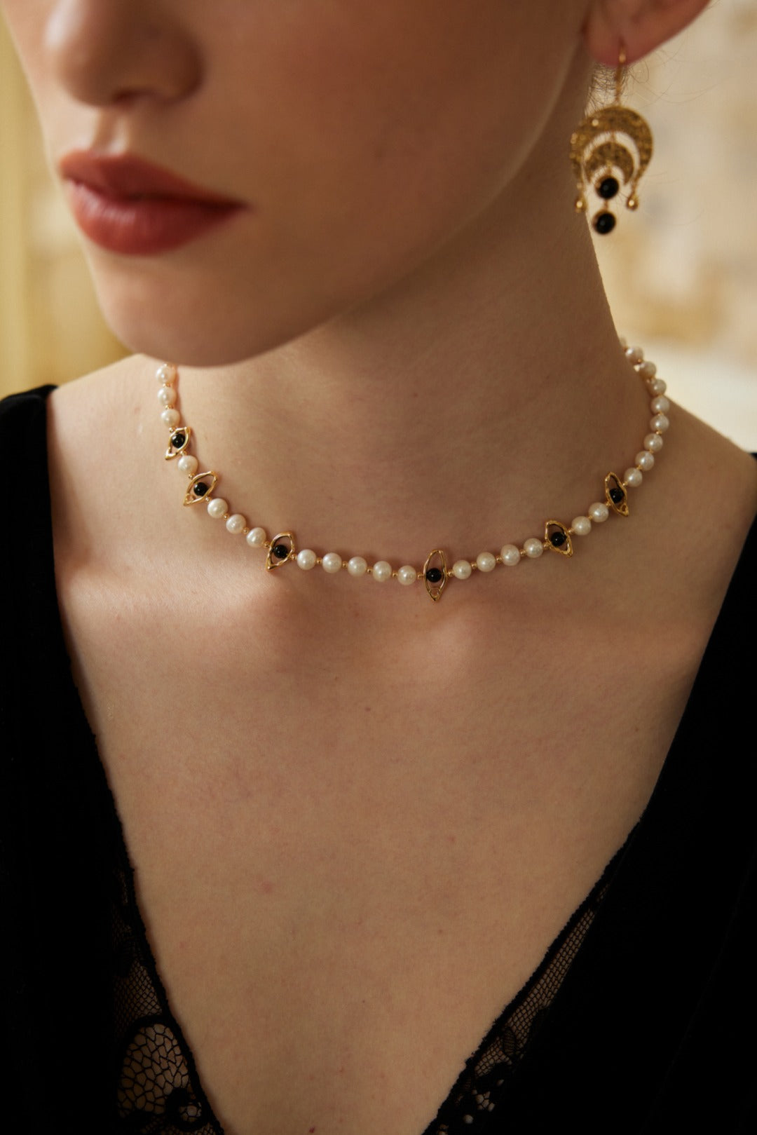 Exotic Eyes Necklace | S925 Silver Black Agate Pearl