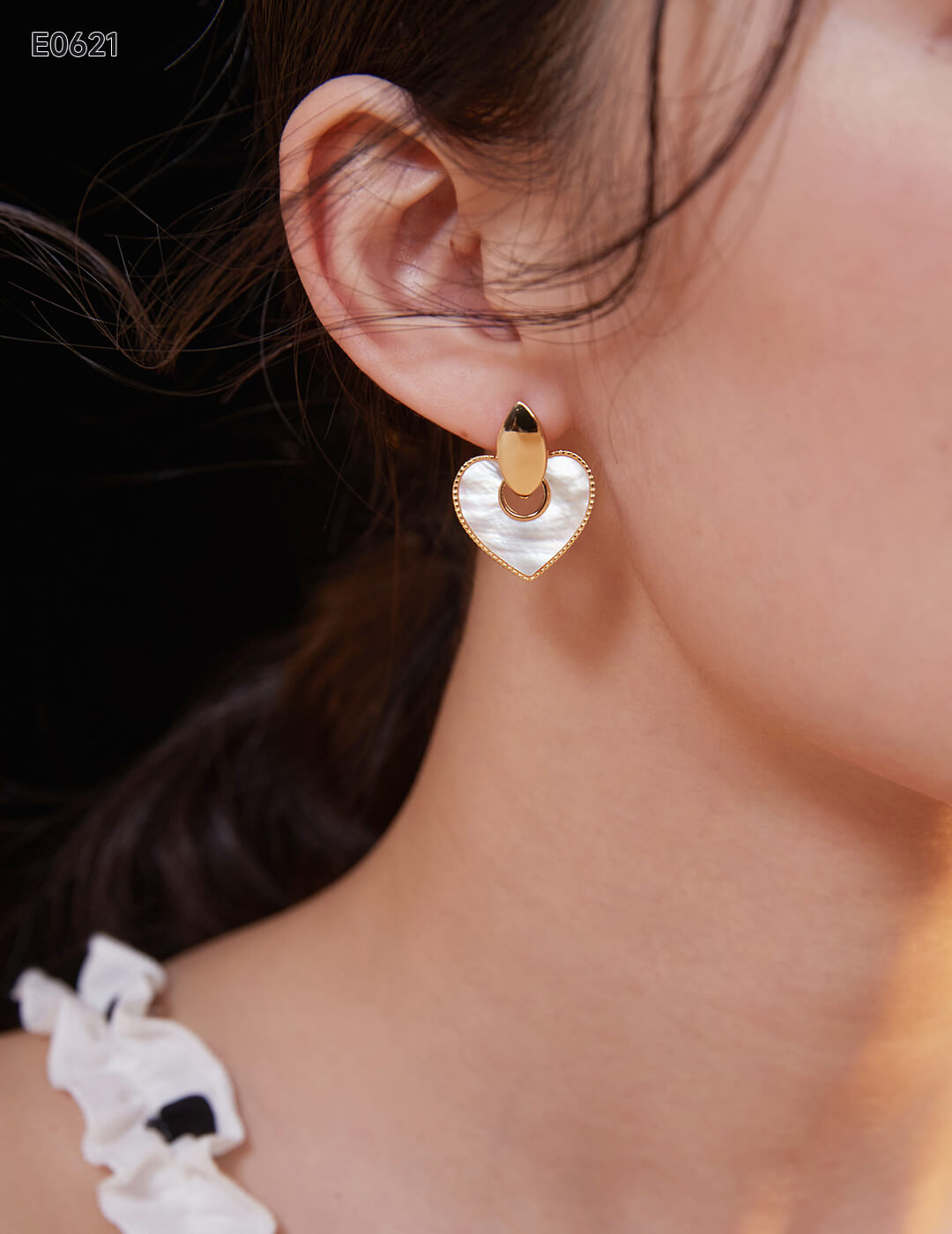 【First Quarter Moon Jewelry】“Rain Bomb” Earrings