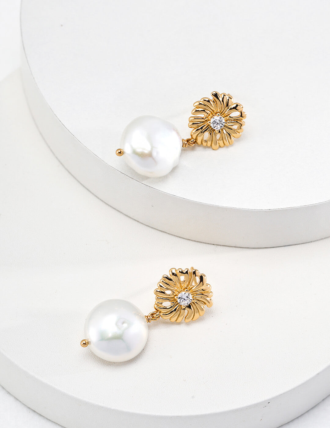 Flower Pearl Earrings – Cosmic Garden Glow