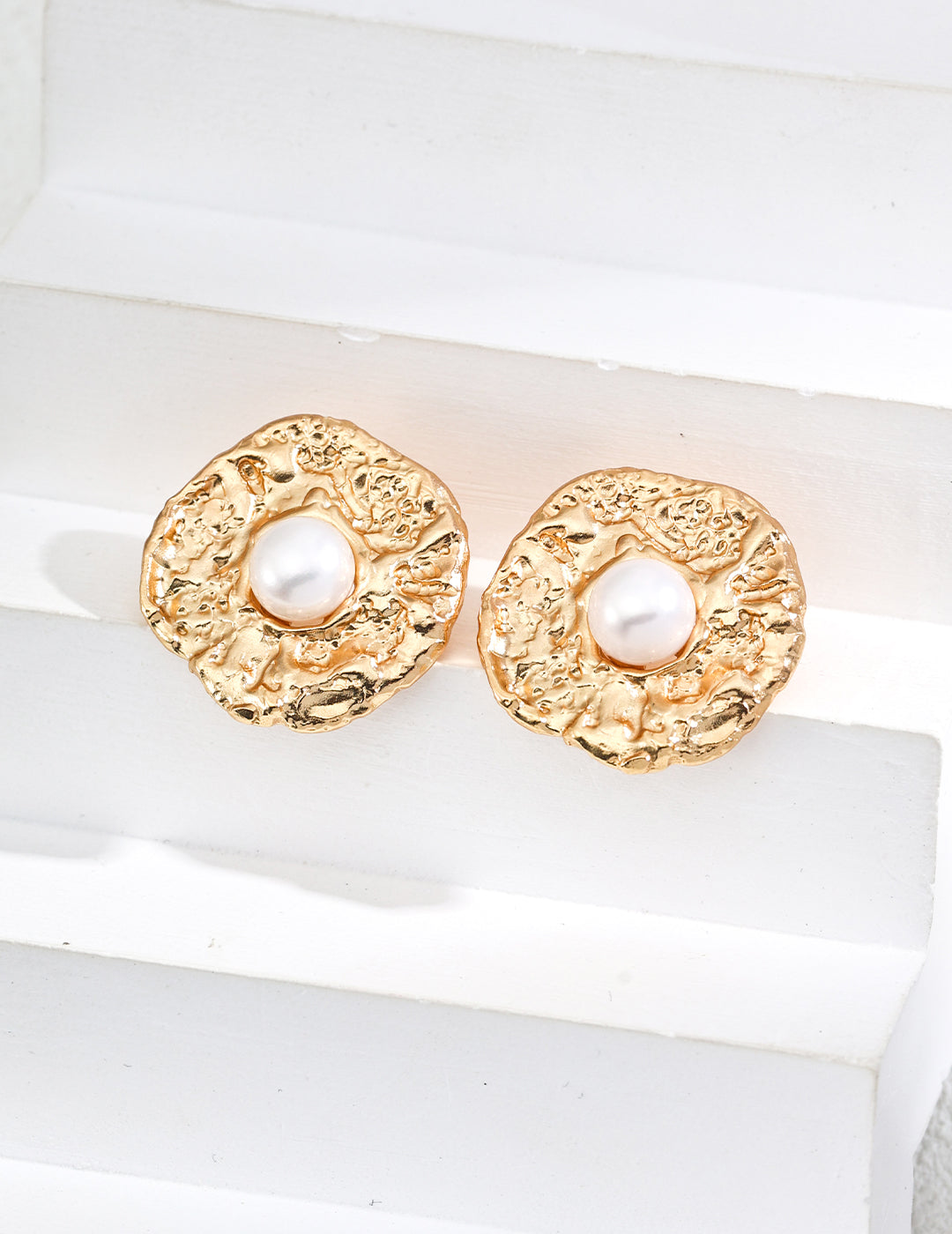 Time and space condensed pearl earrings | S925 two-color natural pearl earrings