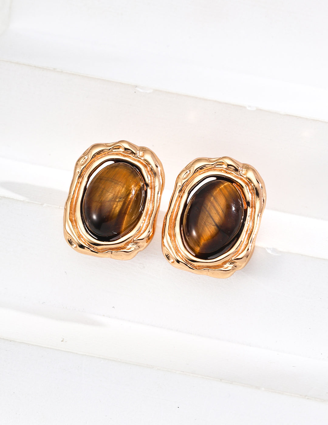 Star pupil earrings | S925 vintage gold tiger eye stone