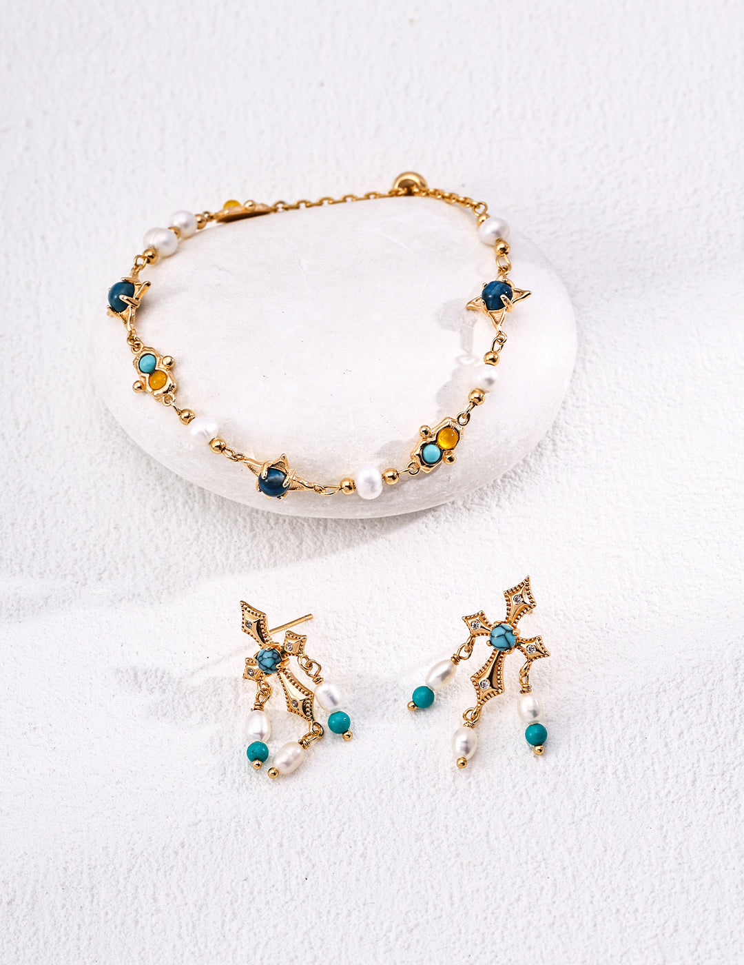 Galaxy Mineral Bracelet | S925 Vintage Gold Pearl Turquoise Chalcedony