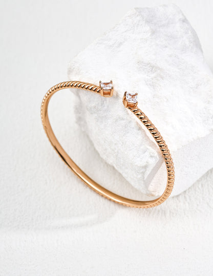 【New Moon Jewelry】“2048 Aesthetic Shield” Bracelet
