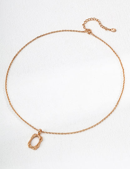 Aurora Trace Necklace – Minimalist Glow