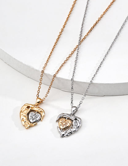 Twin Heart Necklace – Reversible Elegance