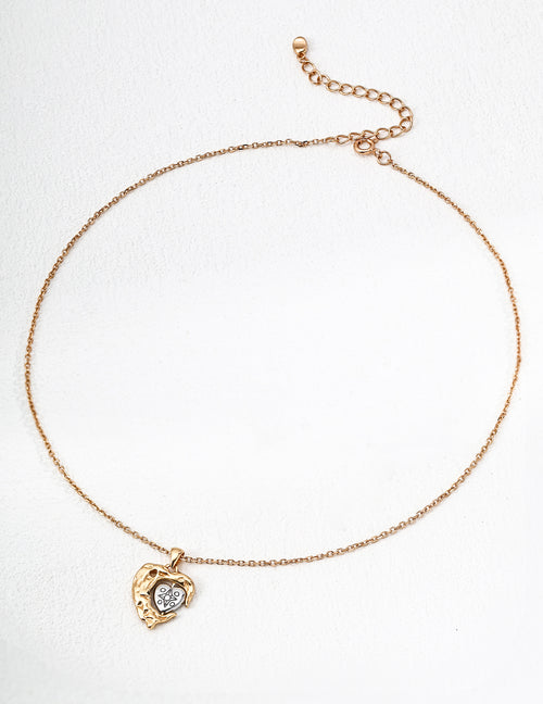 Twin Heart Necklace – Reversible Elegance