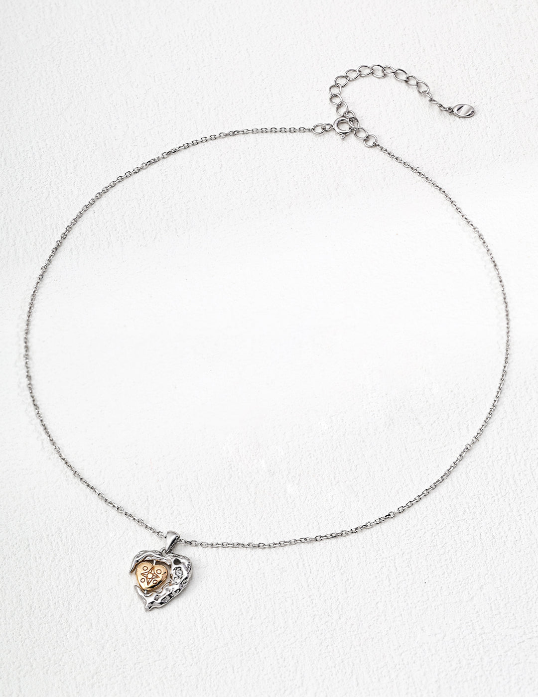 Twin Heart Necklace – Reversible Elegance