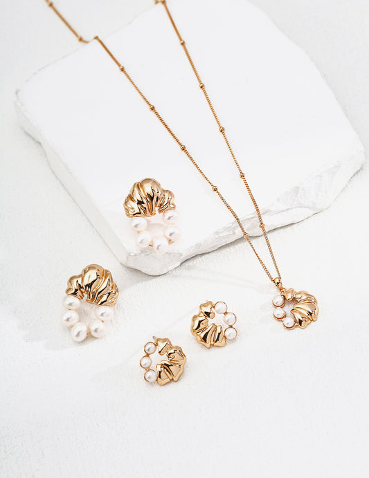 Starry Sky Whispering Set｜S925 Vintage Gold Pearl Necklace + Earrings