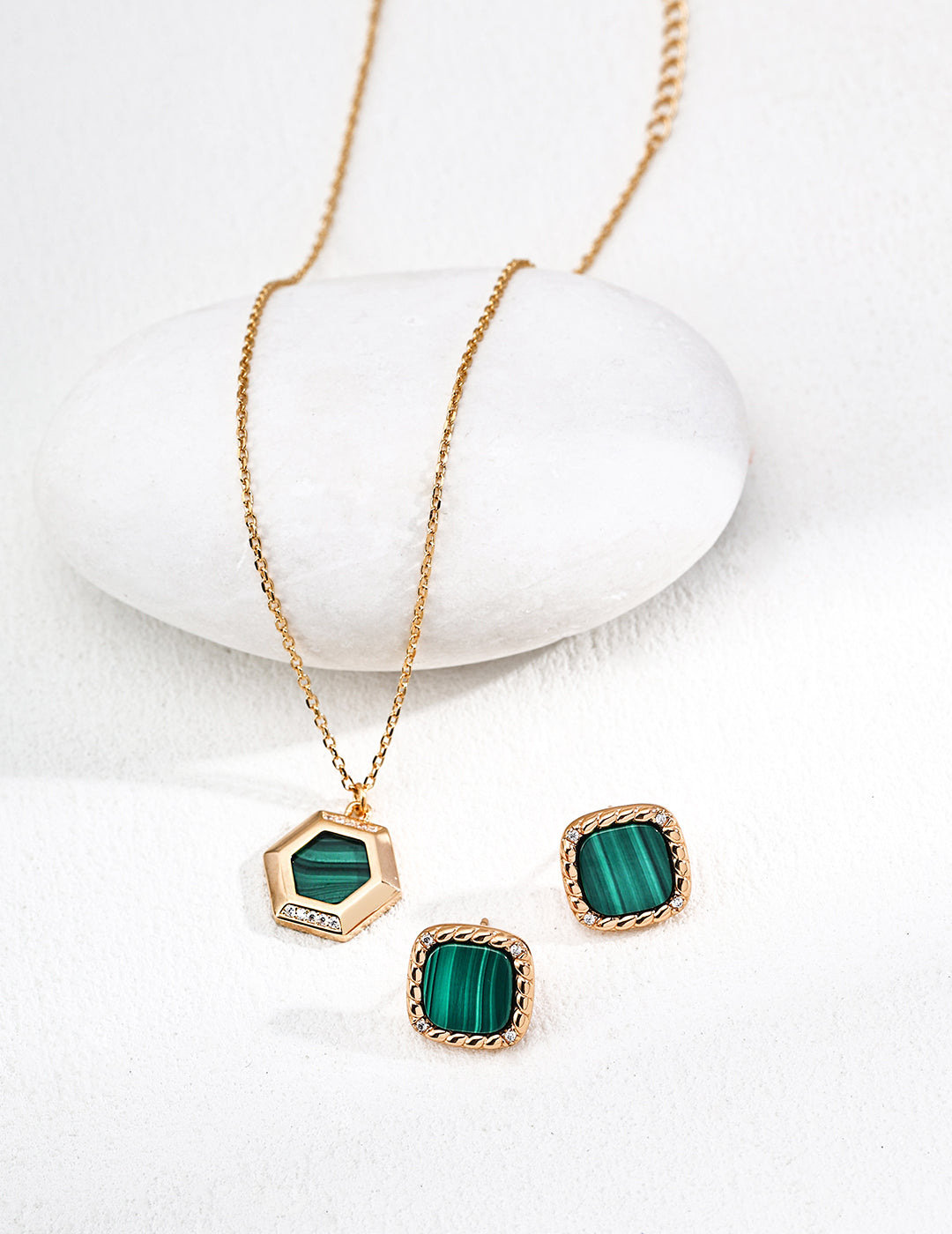Star Pattern Secret Necklace｜S925 Vintage Golden Malachite Zircon