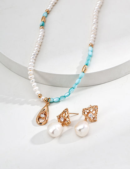 Cosmic Glow Necklace｜S925 Silver  Pearl Blue Mother of Pearl & Zirconia in Vintage Gold