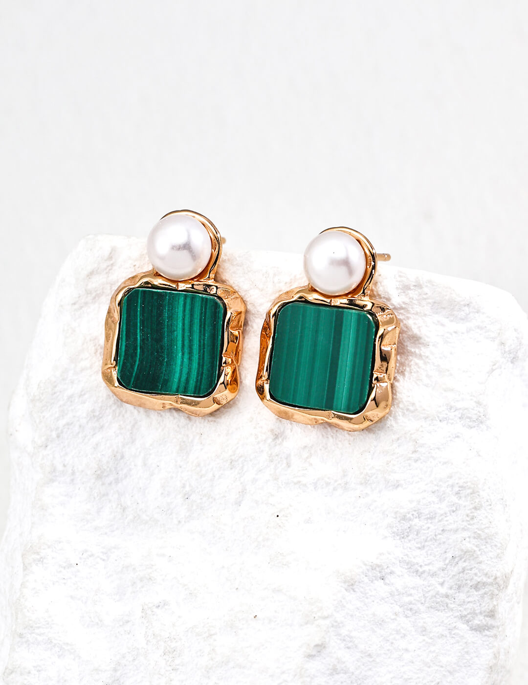 Elegant S925 Silver Pearl and Malachite Earrings