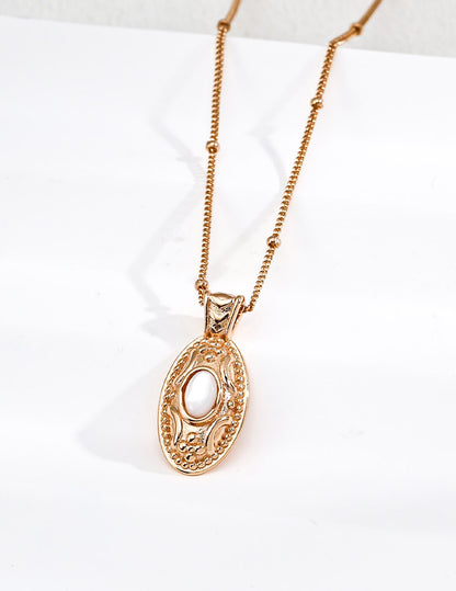 S925 Mother of Pearl Pendant Necklace –  Lunar Elegance