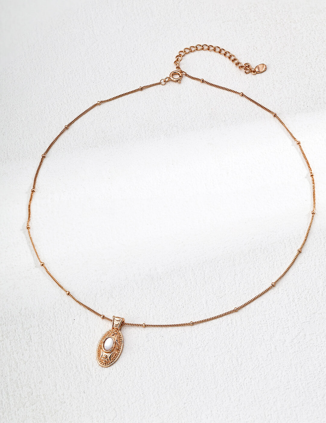 S925 Mother of Pearl Pendant Necklace –  Lunar Elegance