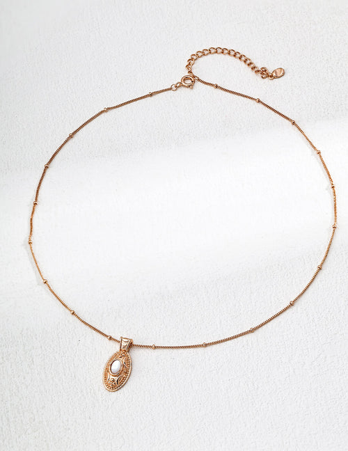 S925 Mother of Pearl Pendant Necklace –  Lunar Elegance