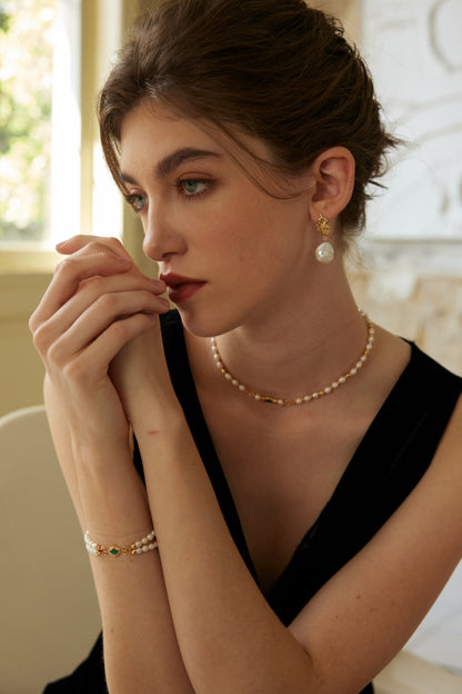 Green Pulse Bracelet – Cosmic Harmony on Your Wrist