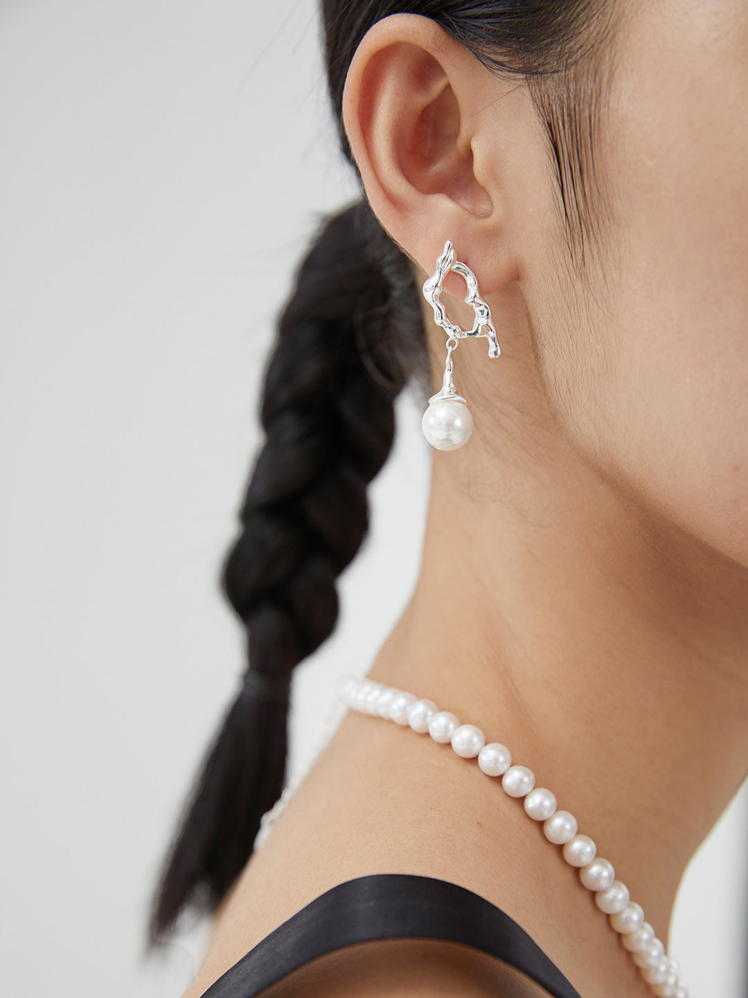 【New Moon Jewelry】Liquid Capital Earrings | S925 Silver Branches Flow