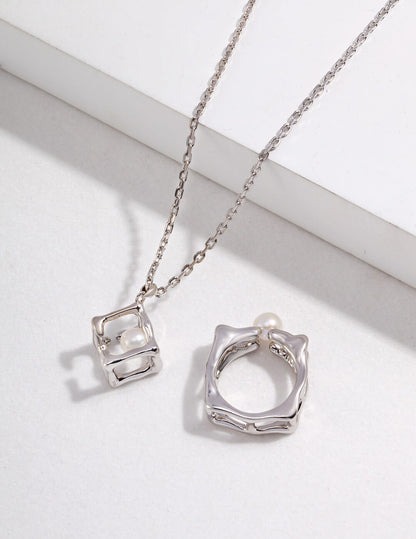 【Last Quarter Moon Jewelry】Freedom Cracks Adjustable Ring