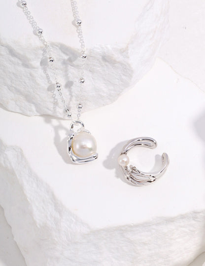 Waxing Gibbous Baroque Pearl Necklace
