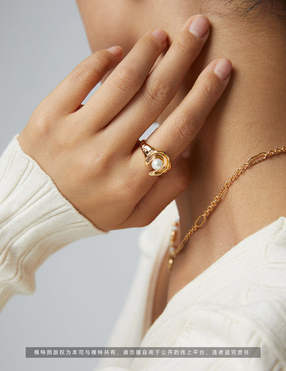 Waxing Gibbous Pearl Ring