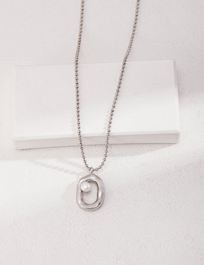 S925 Silver Long Pearl Necklace – Fluid Design & Vintage Elegance